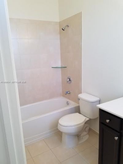 9205 W 33rd Way, Unit 9205, Hialeah, FL 33018 Photo