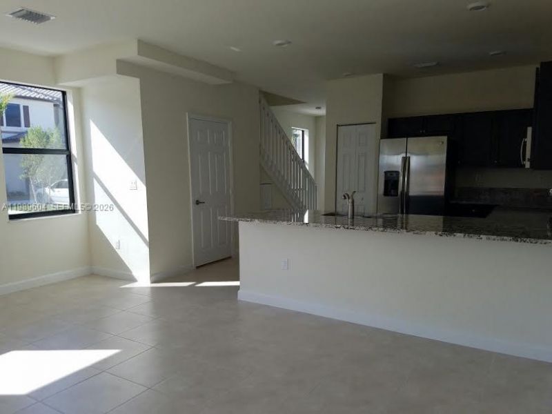 9205 W 33rd Way, Unit 9205, Hialeah, FL 33018 Photo