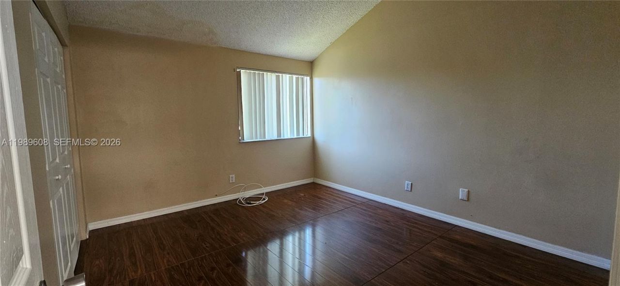 610 Commodore Dr , Plantation, FL 33325 Photo