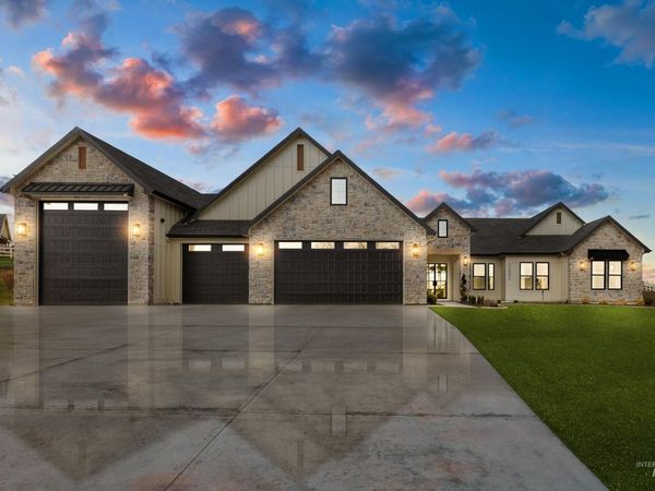 12092 Swainsons Lane, Nampa, ID 83686