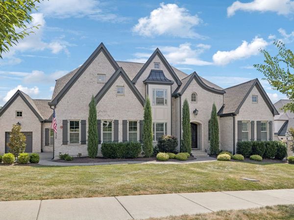 238 Bishops Gate Dr, Franklin, TN 37064