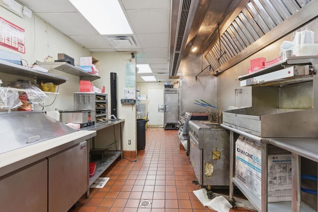 2227 N Monroe Street, Tallahassee, FL 32303 Photo