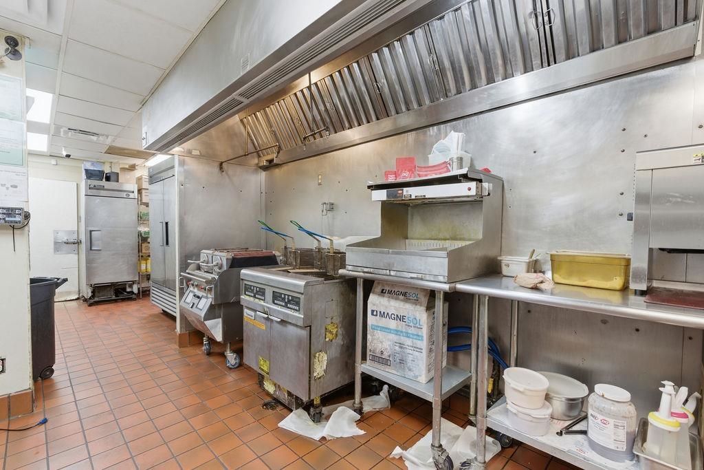 2227 N Monroe Street, Tallahassee, FL 32303 Photo