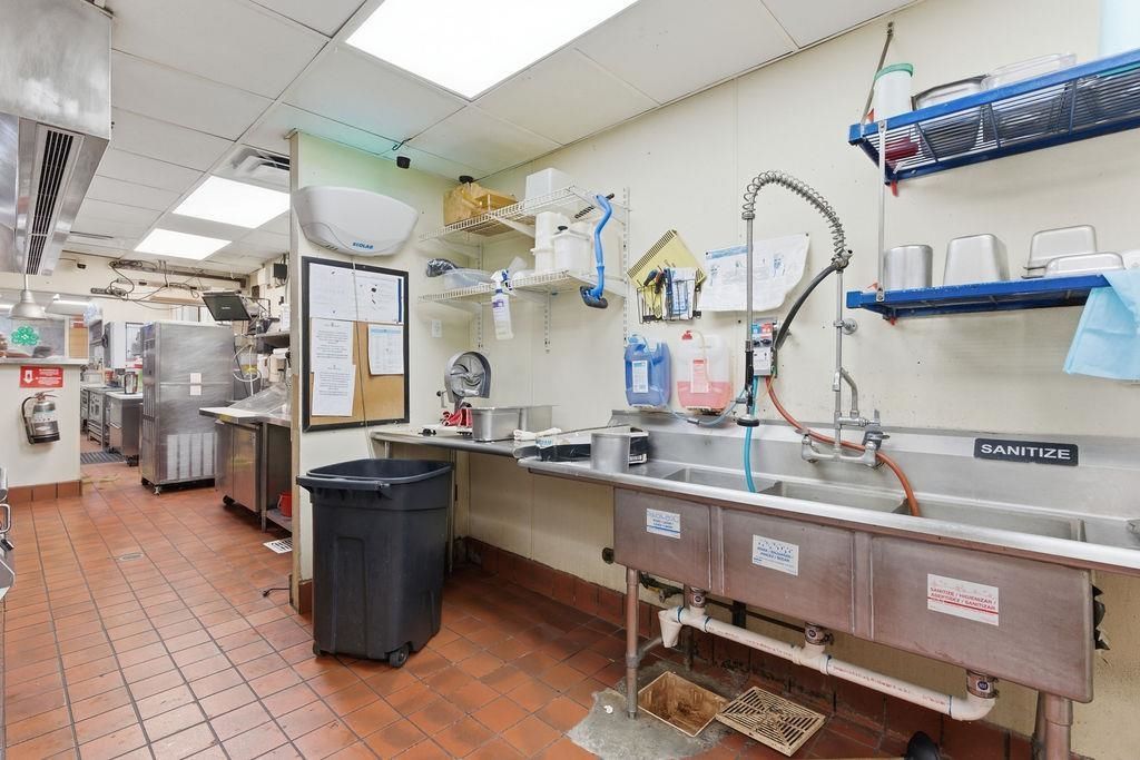 2227 N Monroe Street, Tallahassee, FL 32303 Photo