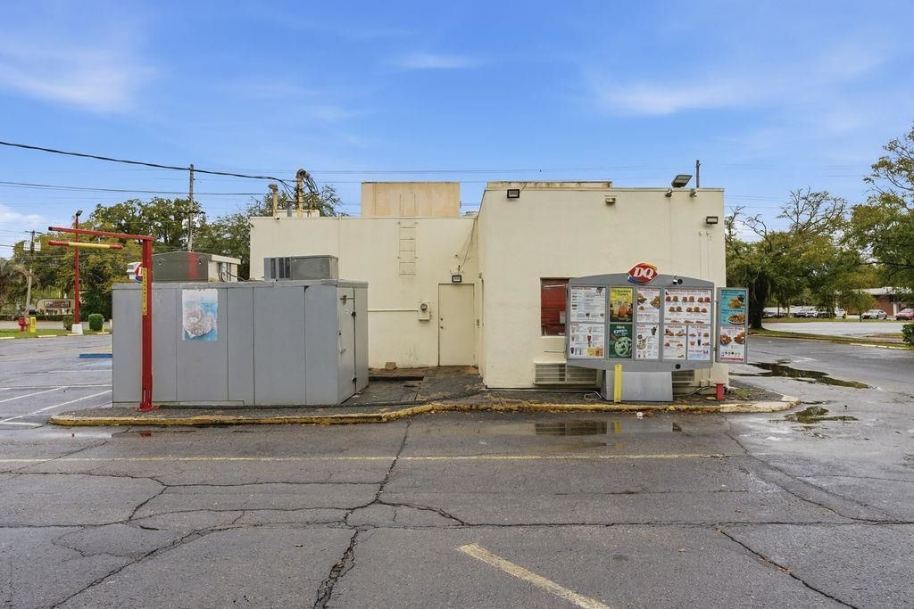 2227 N Monroe Street, Tallahassee, FL 32303 Photo