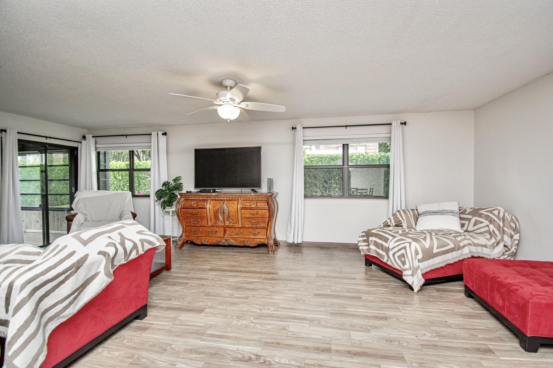 379 Ottawa Court, Royal Palm Beach, FL 33411 Photo