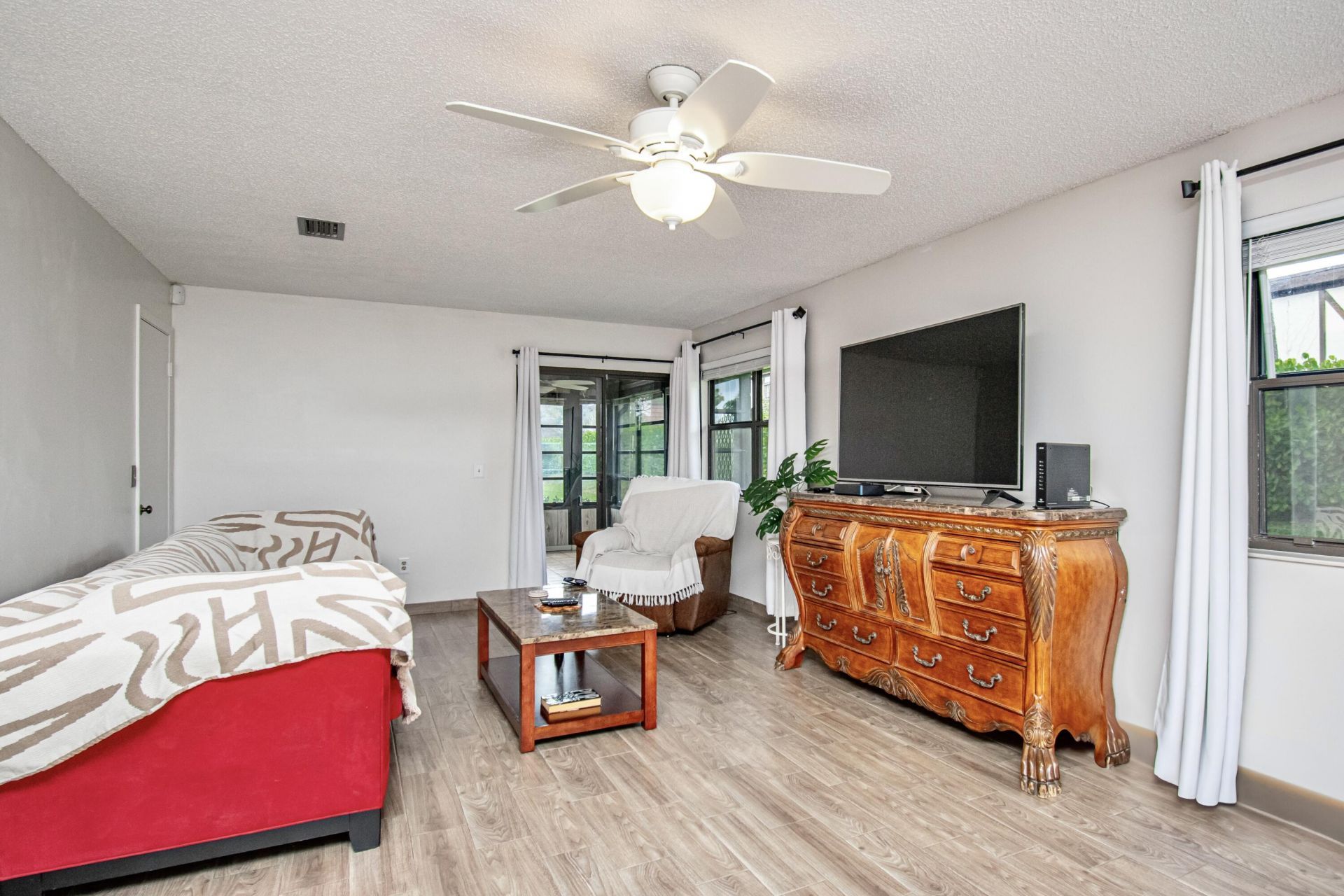 379 Ottawa Court, Royal Palm Beach, FL 33411 Photo