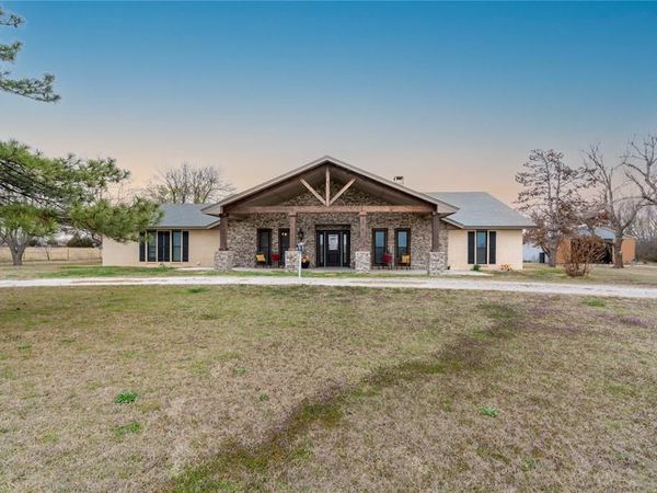 508 W Ryland Road, Crescent, OK 73028