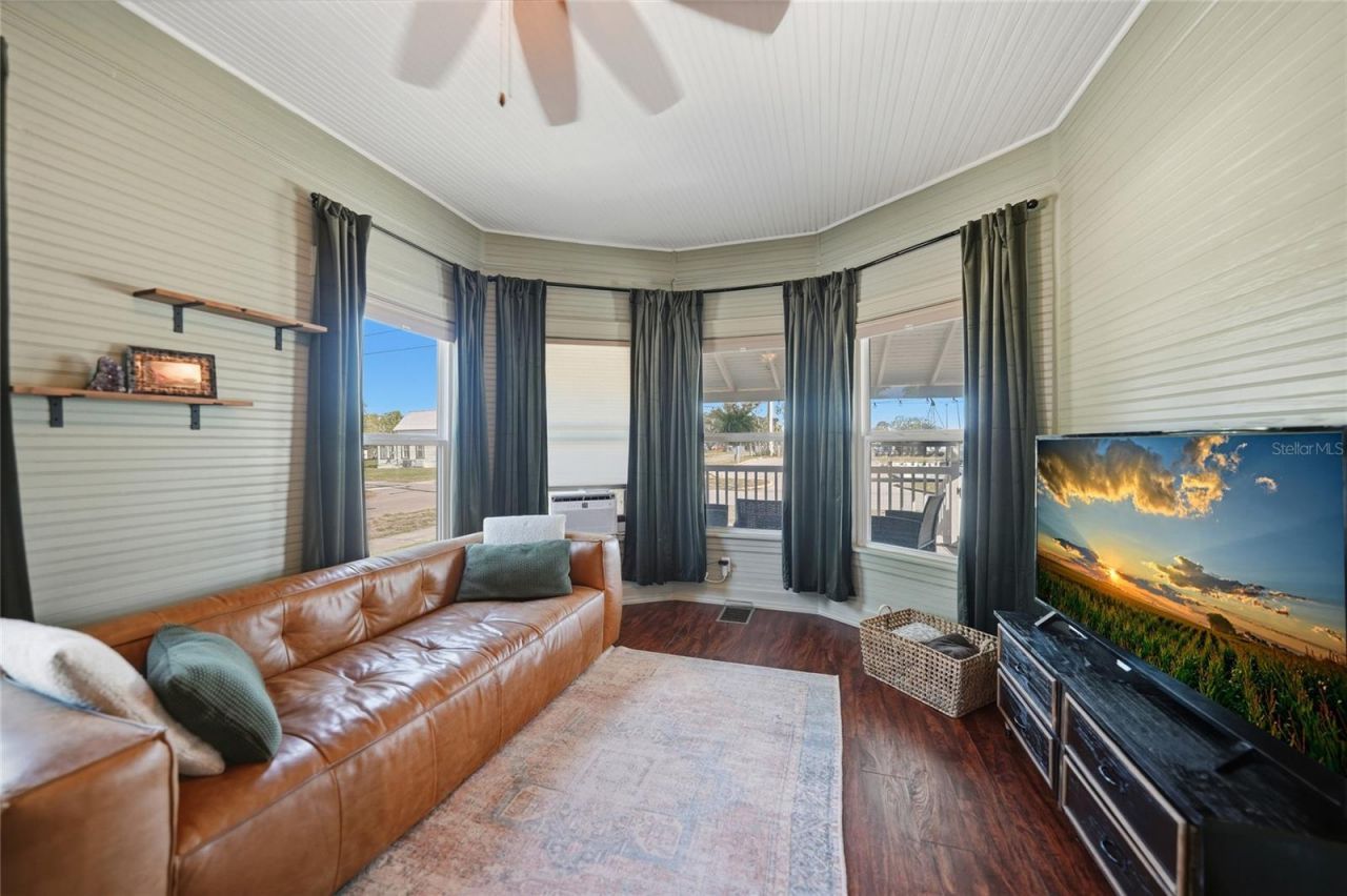 127 5th Street W, Zolfo Springs, FL 33890 Photo