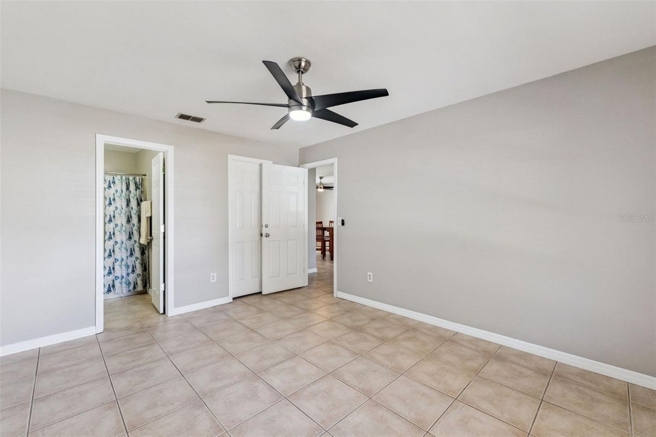 2072 Burma Road, New Smyrna Beach, FL 32168 Photo