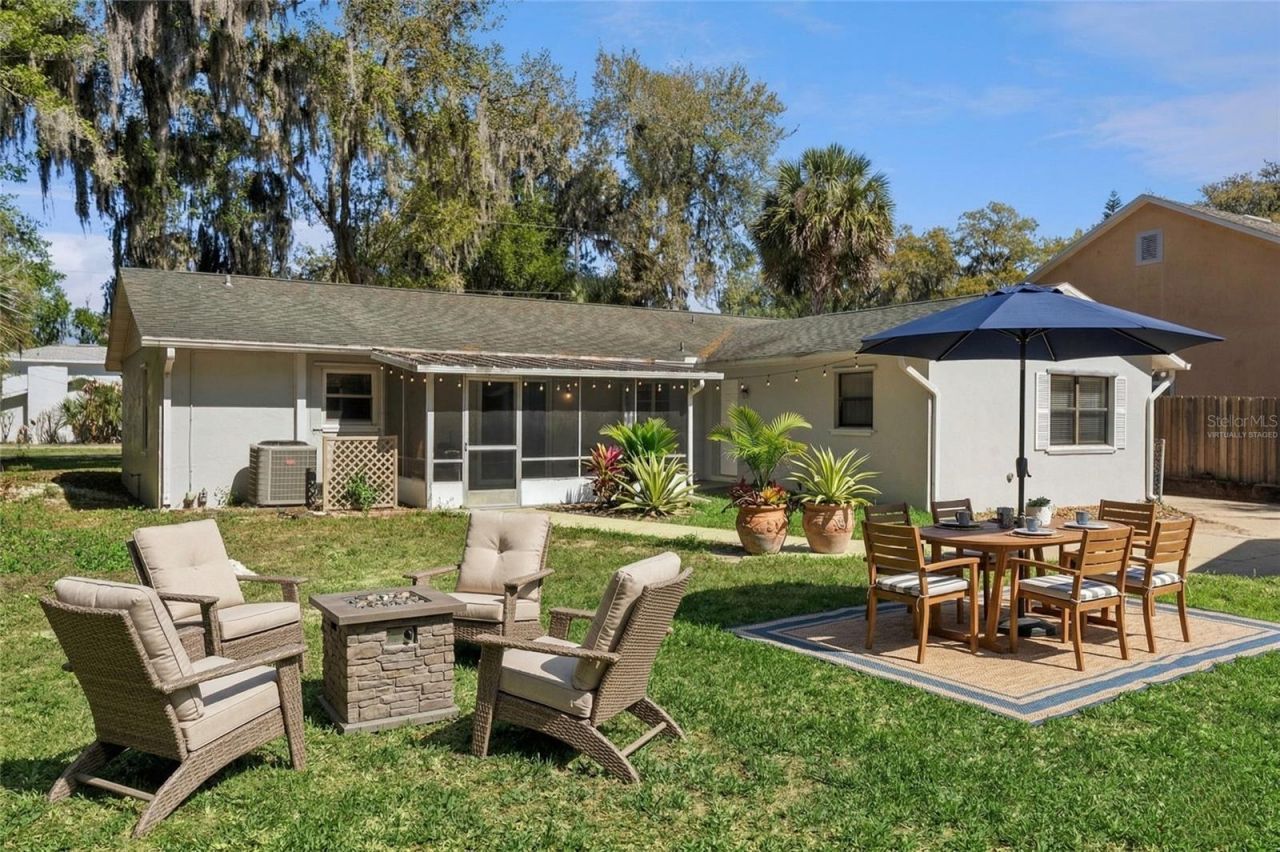 2072 Burma Road, New Smyrna Beach, FL 32168 Photo