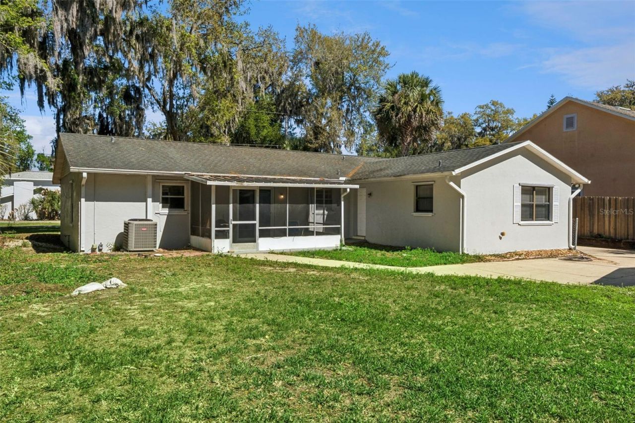 2072 Burma Road, New Smyrna Beach, FL 32168 Photo