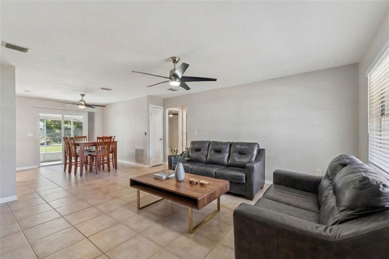 2072 Burma Road, New Smyrna Beach, FL 32168 Photo