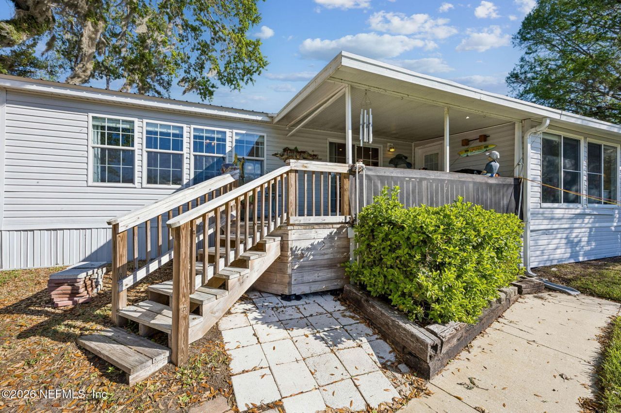 334 Paradise Circle, Satsuma, FL 32189 Photo