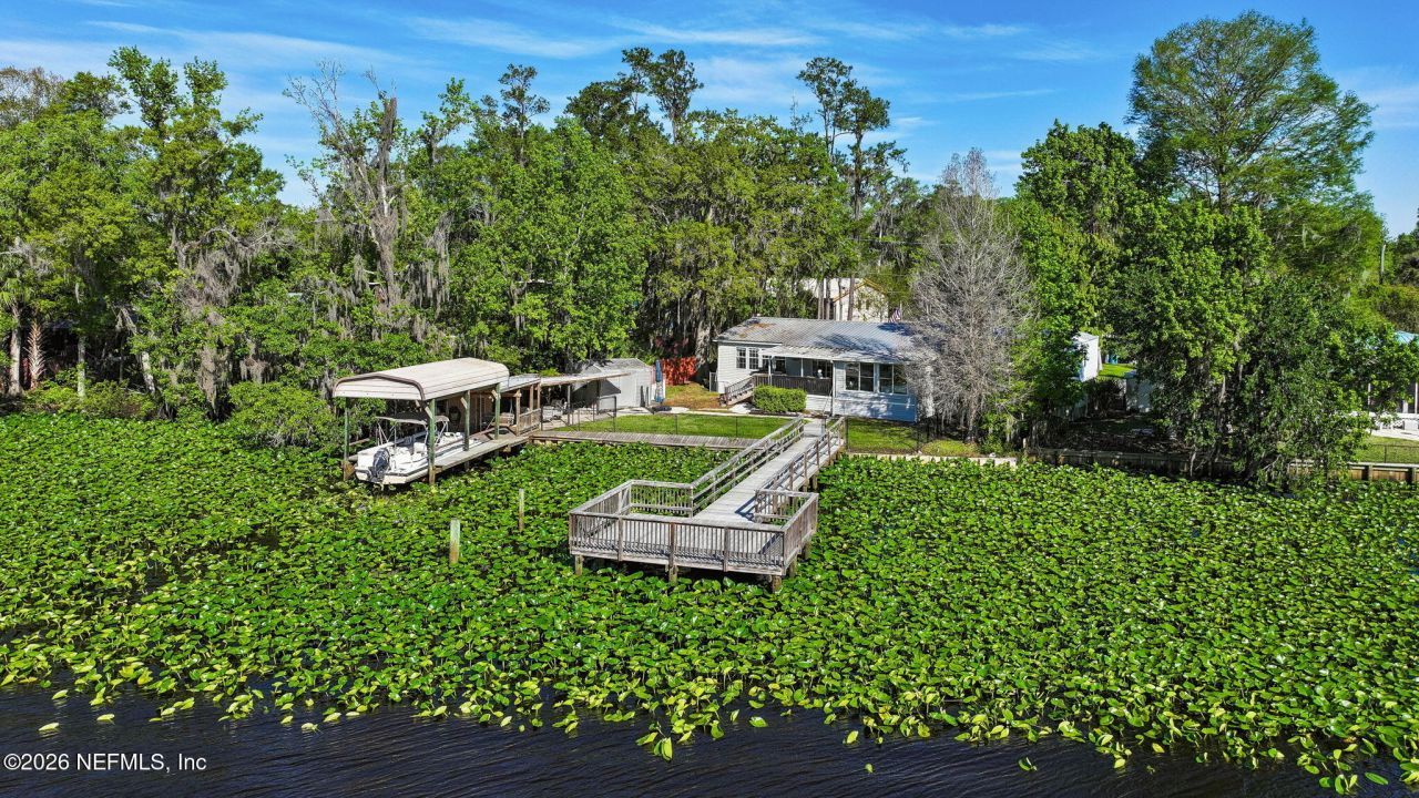 334 Paradise Circle, Satsuma, FL 32189 Photo