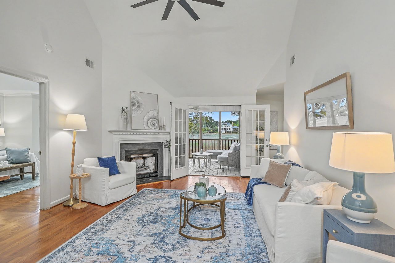 1465 Battery Brown Court Photo 11