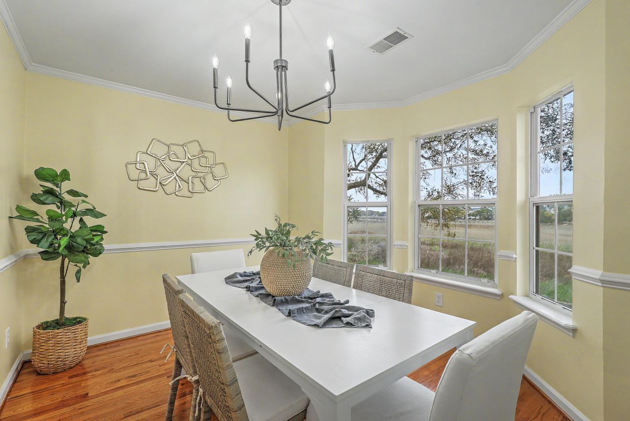 1465 Battery Brown Court Photo 12