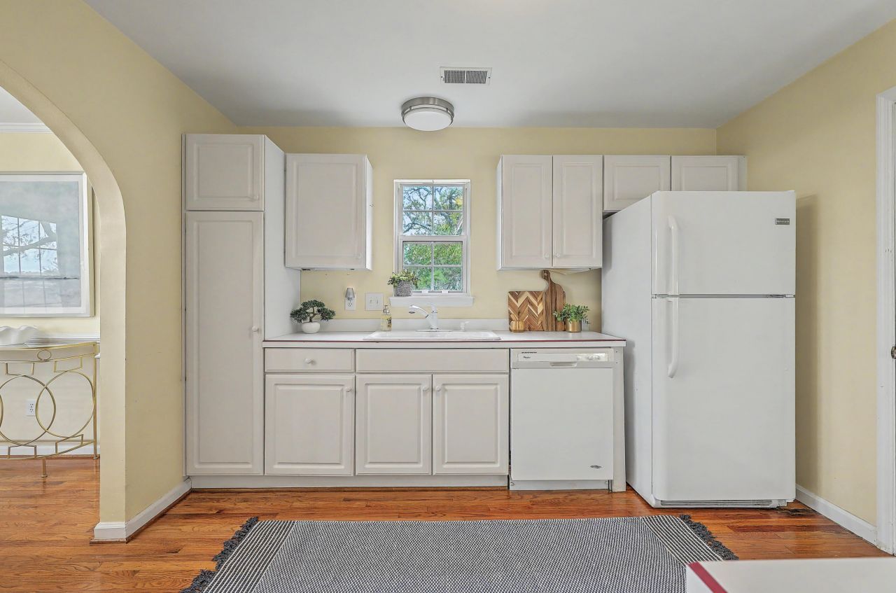 1465 Battery Brown Court Photo 19