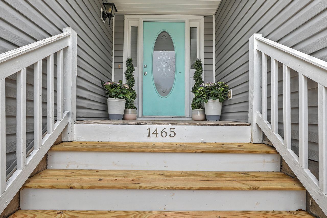 1465 Battery Brown Court Photo 24