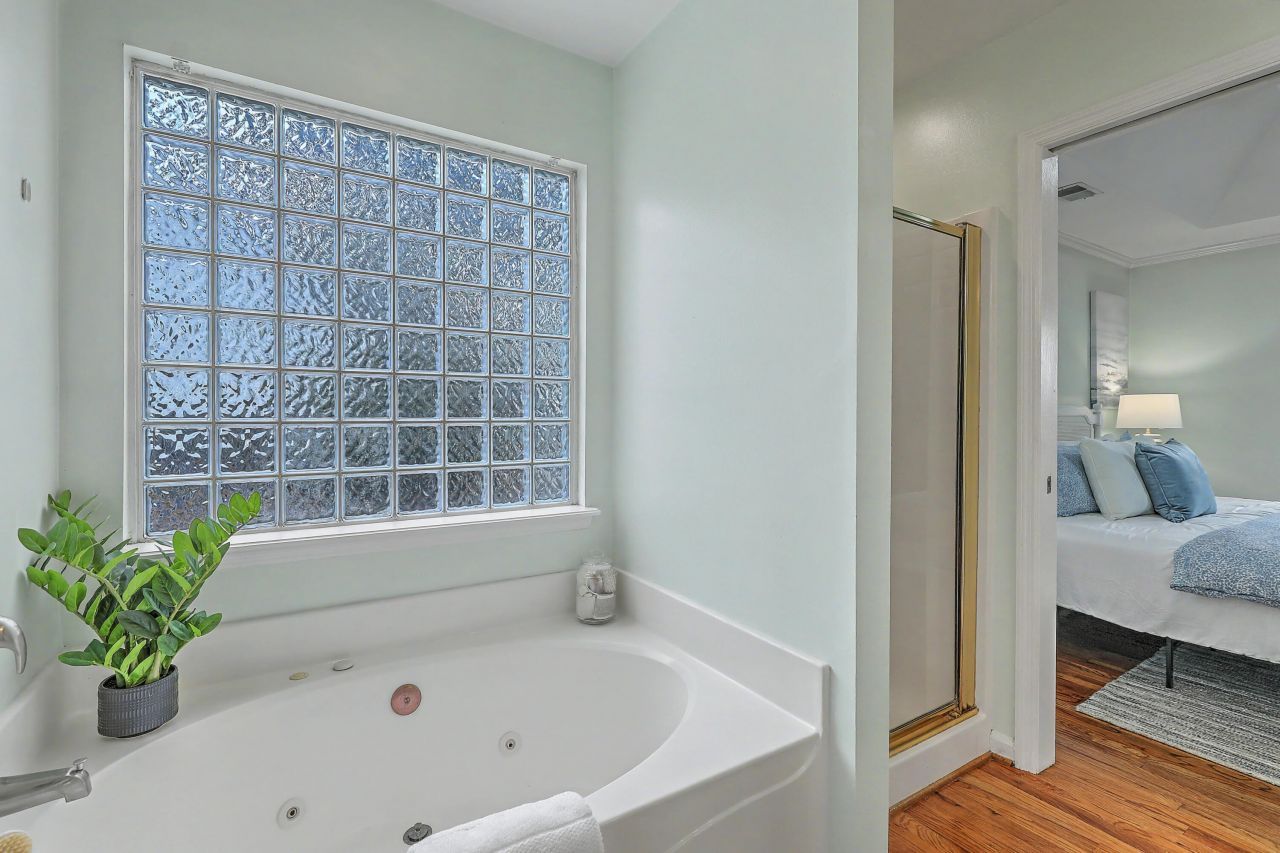 1465 Battery Brown Court Photo 34