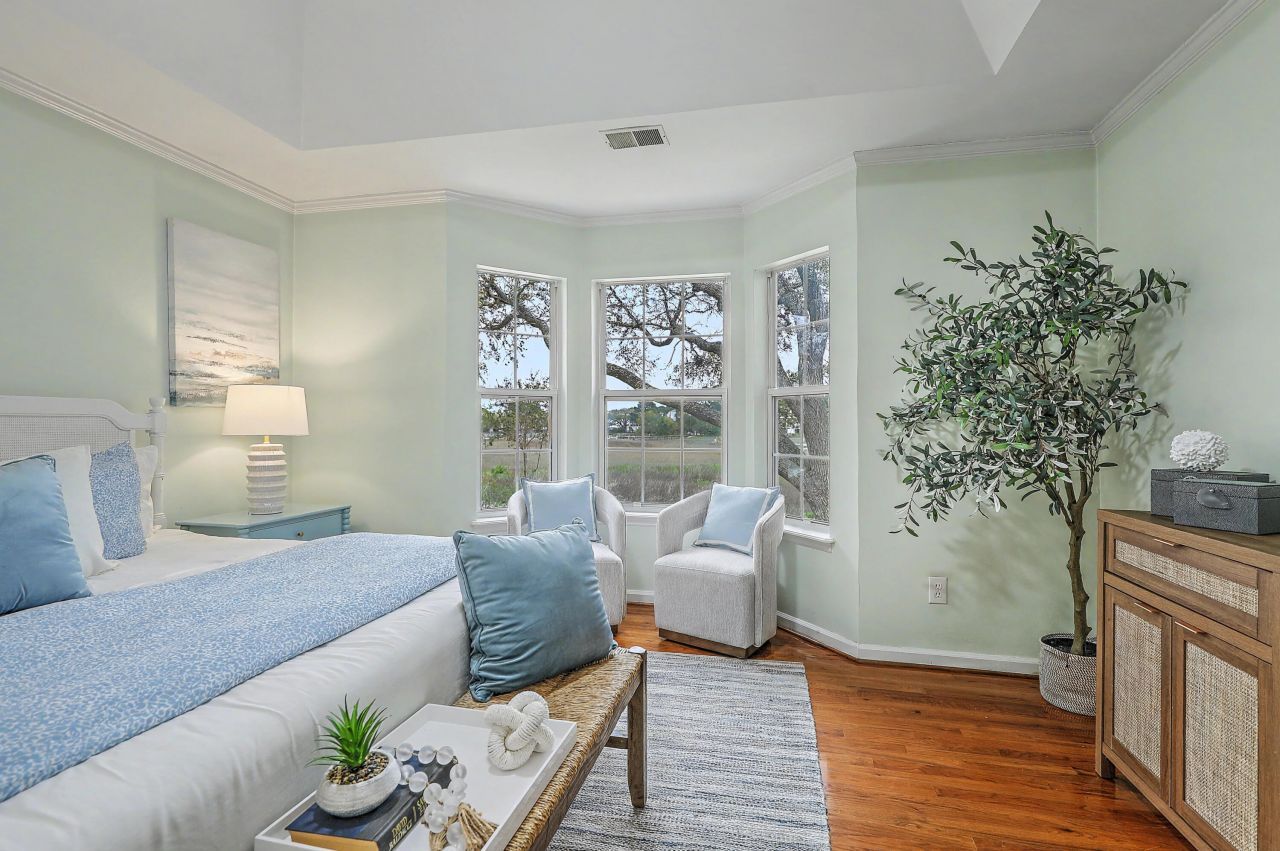 1465 Battery Brown Court Photo 35