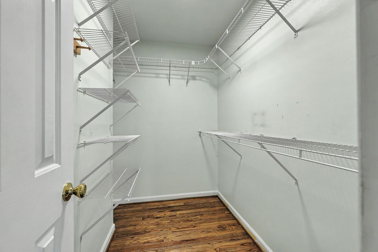 1465 Battery Brown Court Photo 39