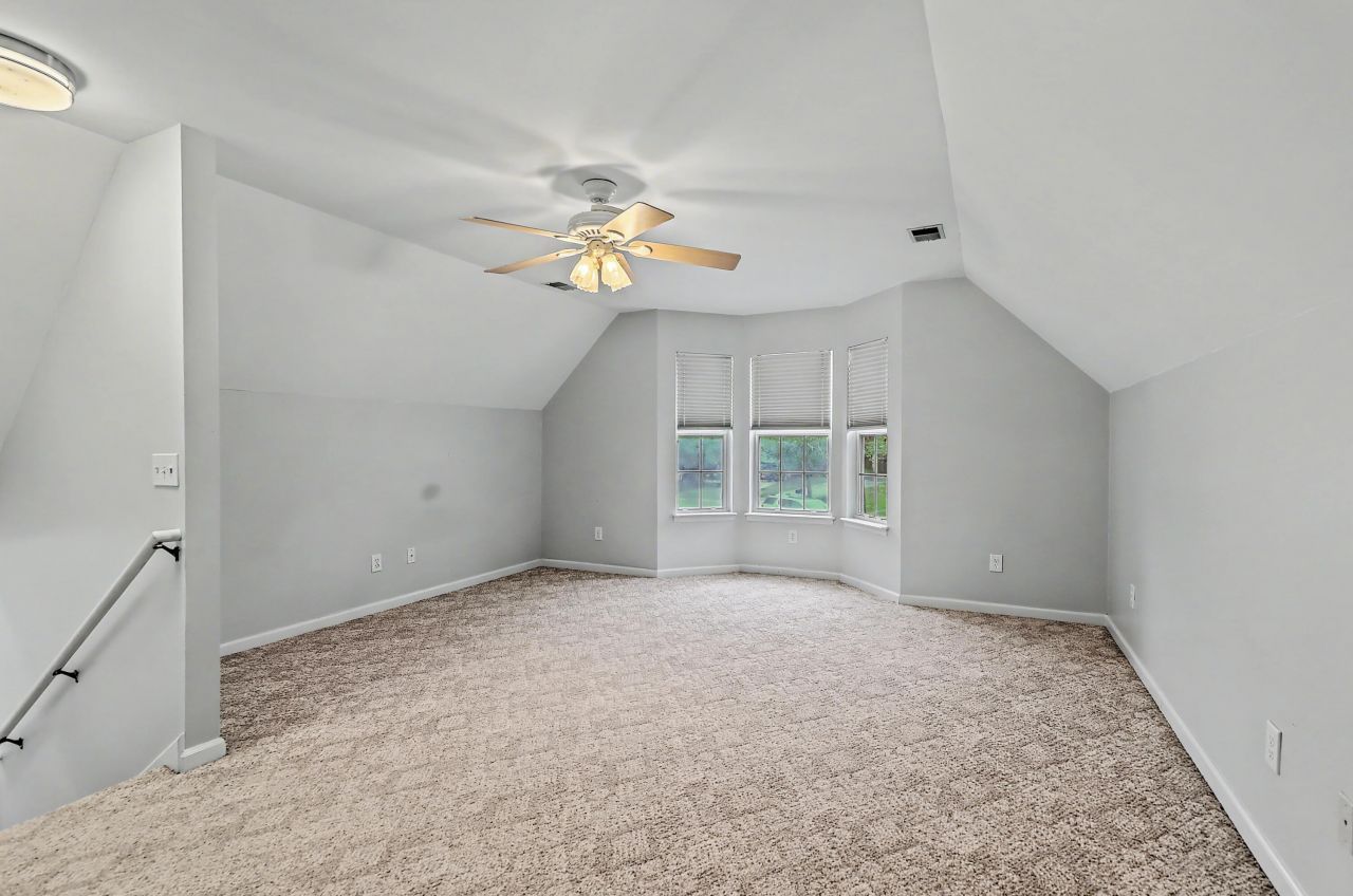 1465 Battery Brown Court Photo 42