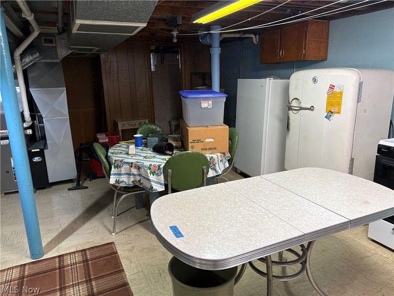 1442 Youll Street, Niles, OH 44446 Photo 17