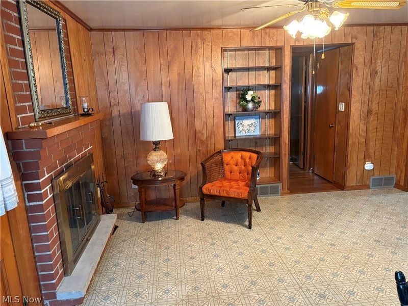 1442 Youll Street, Niles, OH 44446 Photo 9