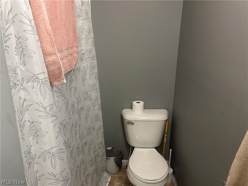 1618 Adams Street, Coshocton, OH 43812 Photo 13