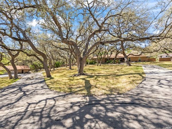 9106 Sundew Cir, Garden Ridge, TX 78266