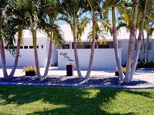 814 El Dorado PKWY E, CAPE CORAL, FL 33904