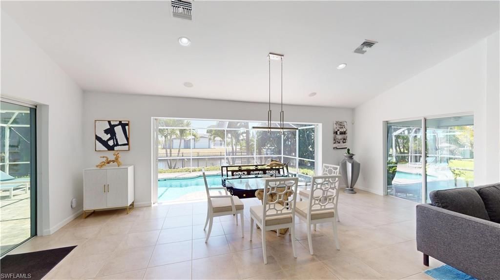 814 El Dorado Pkwy E, Cape Coral, FL 33904 Photo