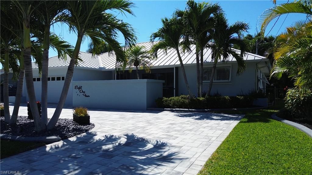 814 El Dorado Pkwy E, Cape Coral, FL 33904 Photo