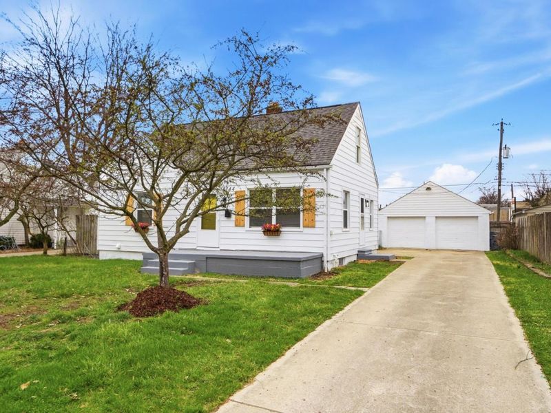 4144 Mcallister Avenue, Columbus, OH 43227 Photo 2