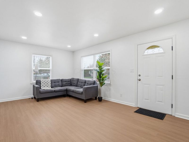 4144 Mcallister Avenue, Columbus, OH 43227 Photo 8