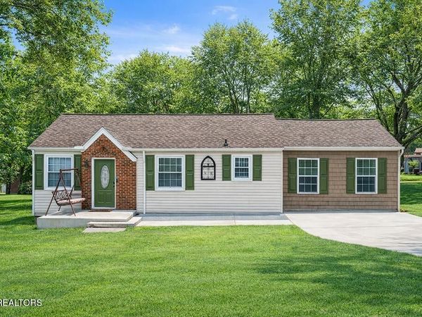 5722 Sanford Rd, Knoxville, TN 37912