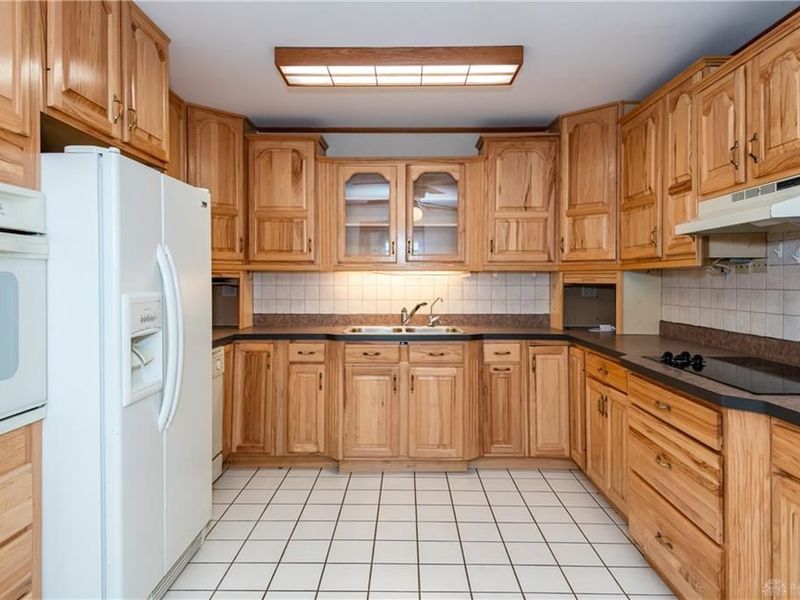 2018 Rockdell Drive, Fairborn, OH 45324 Photo 11