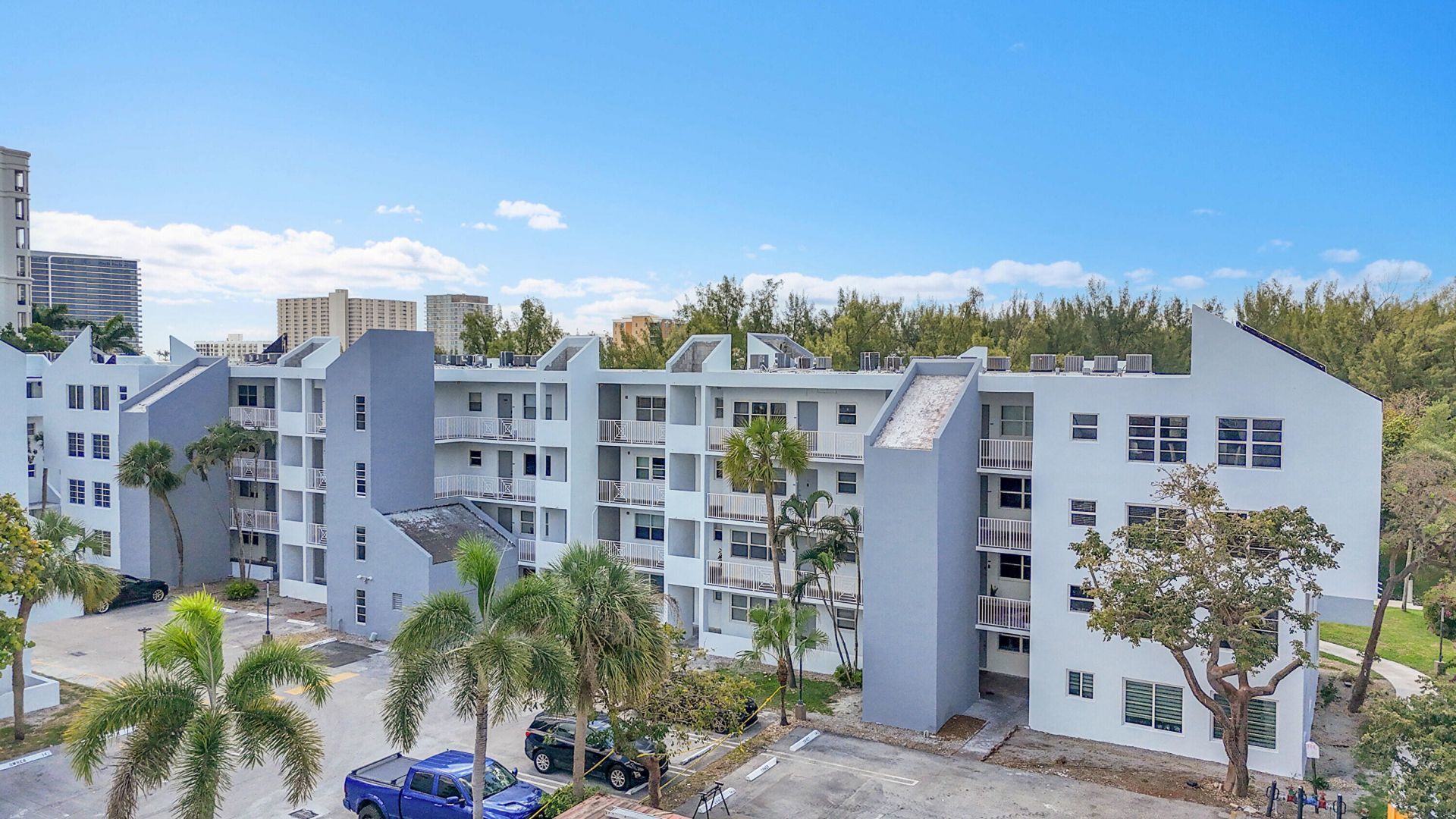 2850 NE 14th Street Causeway, Unit B 203, Pompano Beach, FL 33062 Photo