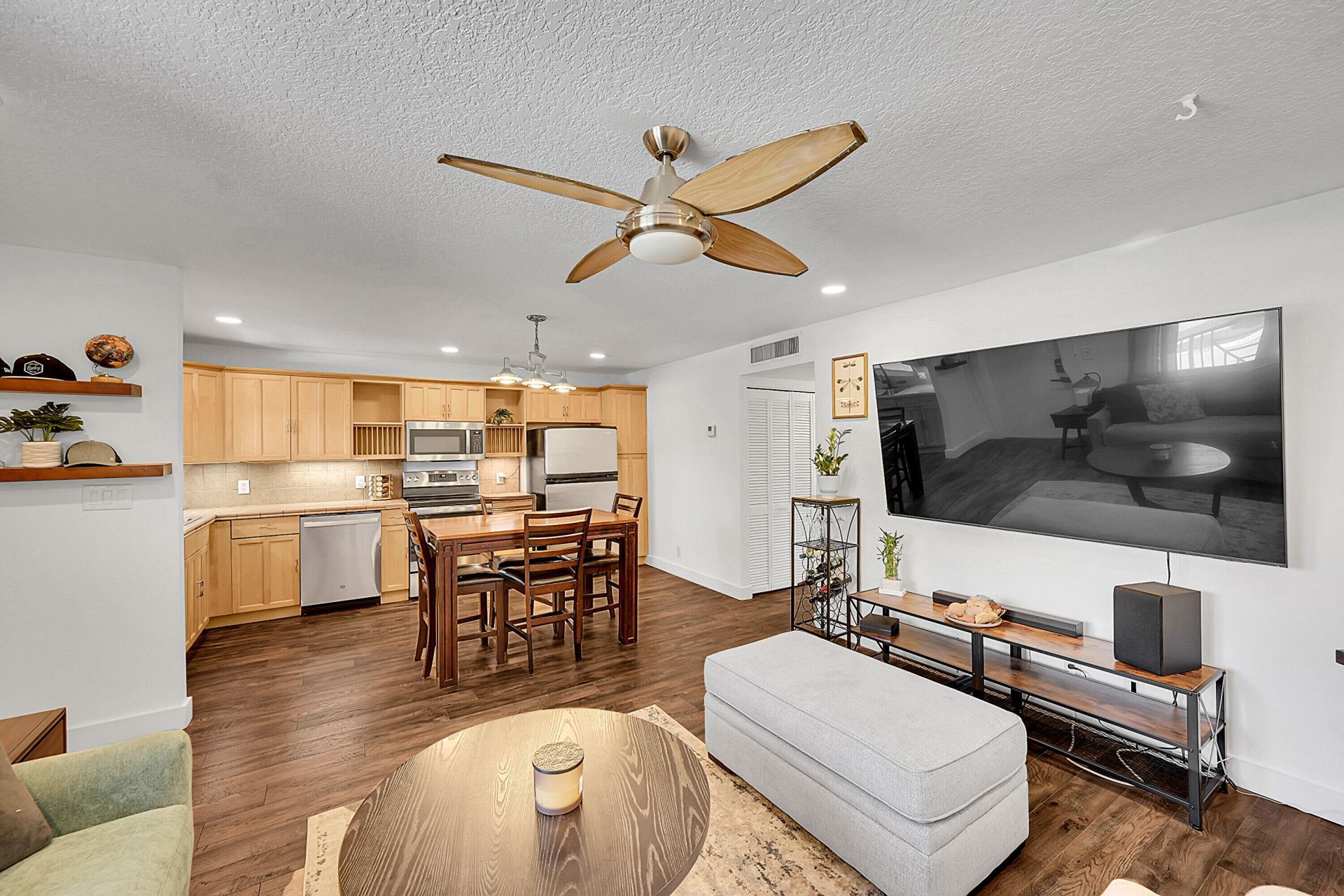 2850 NE 14th Street Causeway, Unit B 203, Pompano Beach, FL 33062 Photo