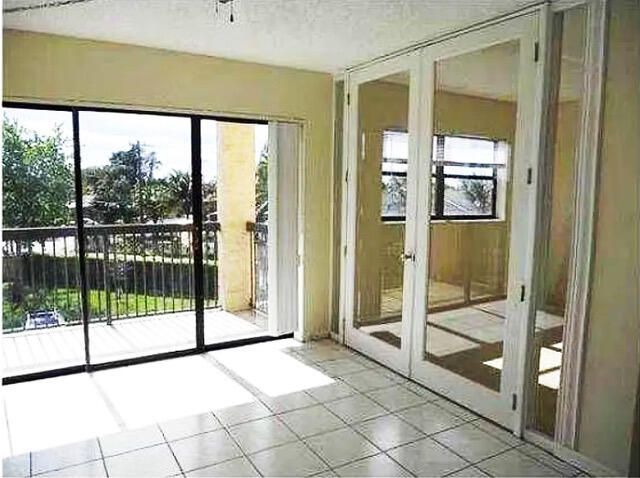 701 NW 19th Street, Unit 408, Fort Lauderdale, FL 33311 Photo