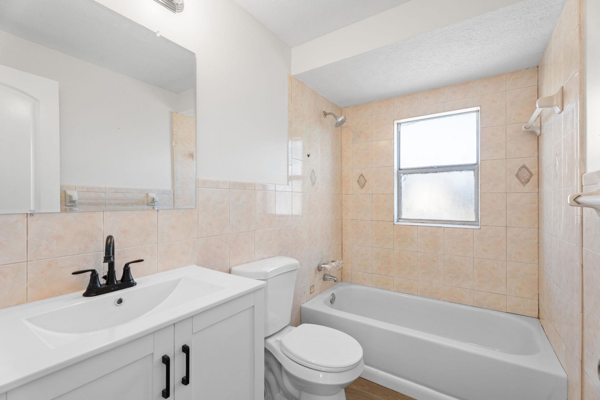 303 Essex Drive, Fort Pierce, FL 34946 Photo