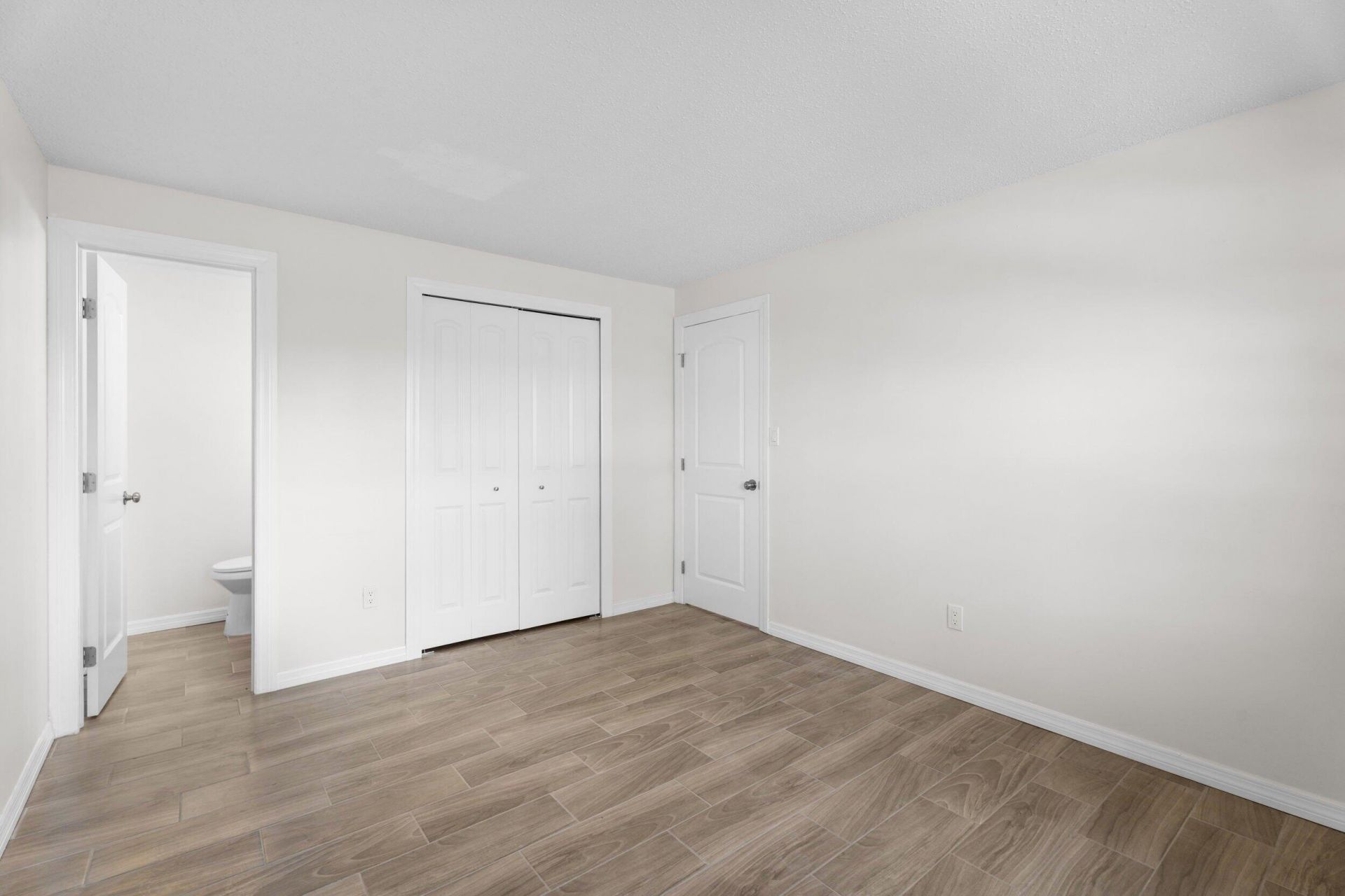 303 Essex Drive, Fort Pierce, FL 34946 Photo