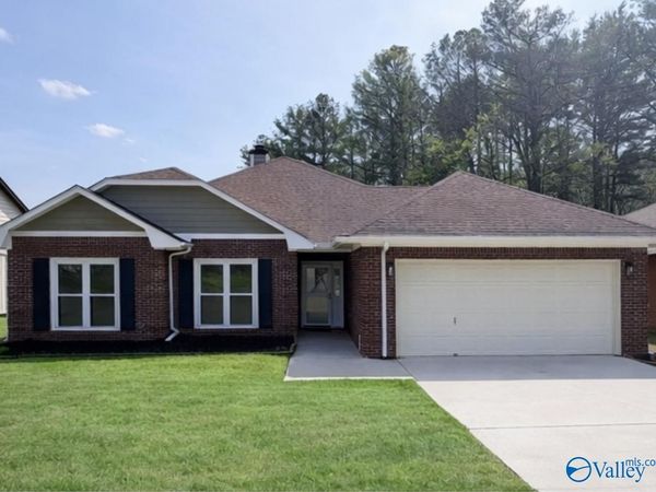 716 Wynsom Drive, Huntsville, AL 35803