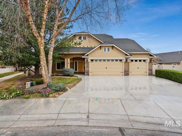 4240 N Buckstone Pl, Meridian, ID 83646