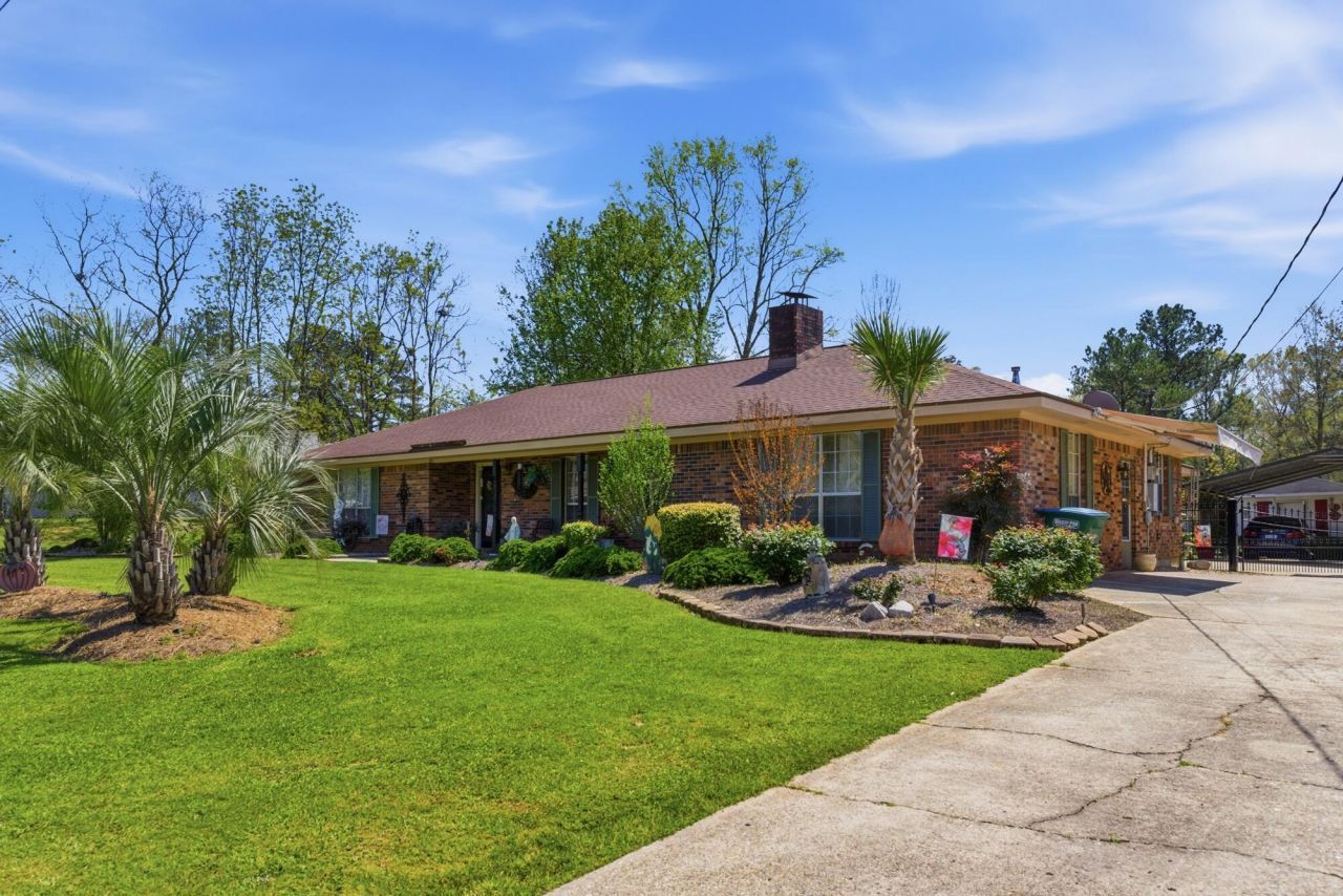 402 Edwards St., Petal, MS 39465 Main Photo