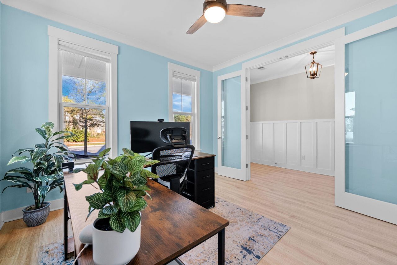 305 Great Lawn Drive Photo 10