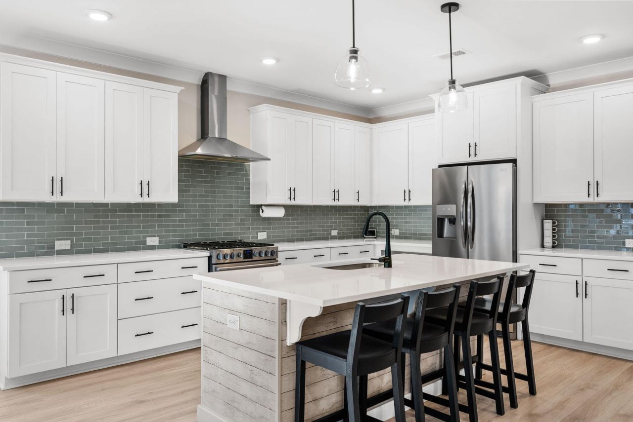 305 Great Lawn Drive Photo 15