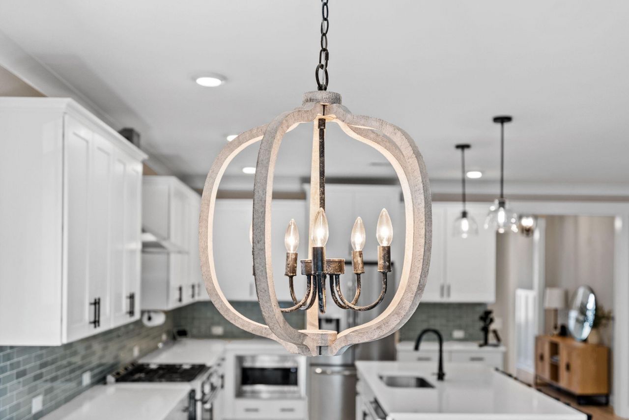 305 Great Lawn Drive Photo 17