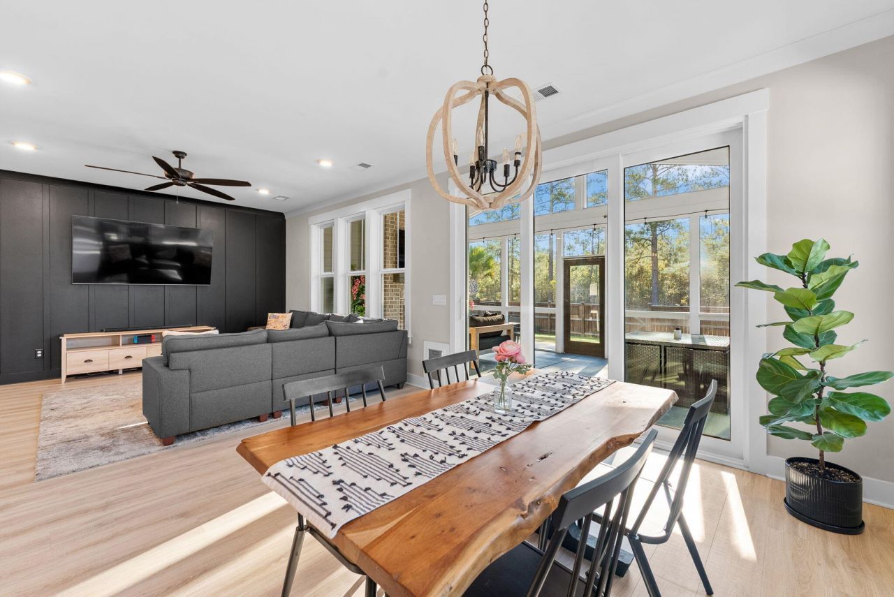 305 Great Lawn Drive Photo 24